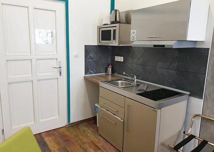 Amber Terrace Studios Downtown